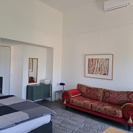 Luxe Ruime Studio Op Unieke, Rustige Locatie دوكوم المظهر الخارجي الصورة