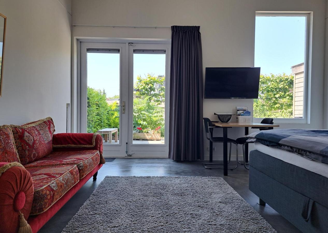 Luxe Ruime Studio Op Unieke, Rustige Locatie دوكوم المظهر الخارجي الصورة