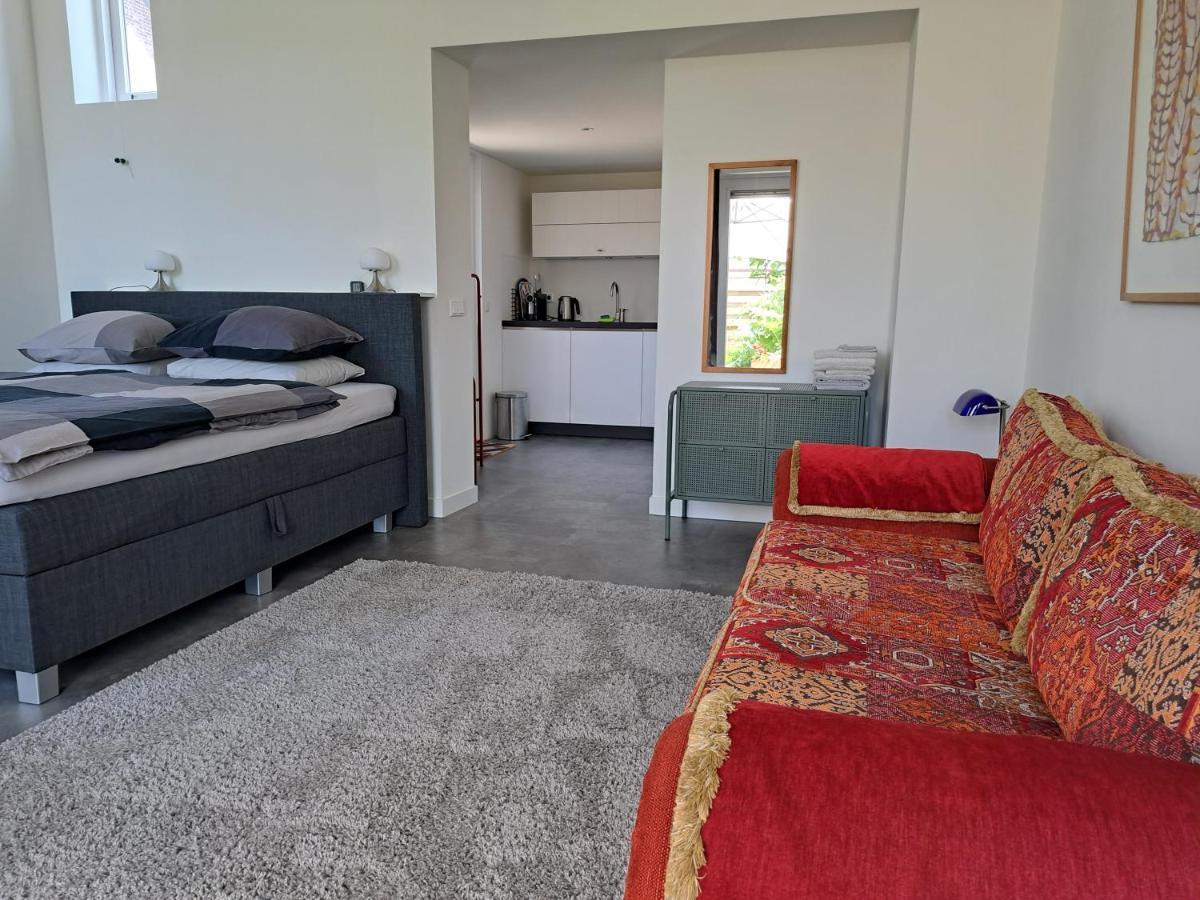 Luxe Ruime Studio Op Unieke, Rustige Locatie دوكوم المظهر الخارجي الصورة